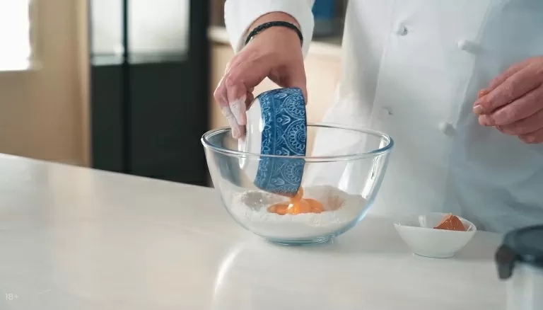 Куриный суп с лапшой - рецепт от Константина Ивлева