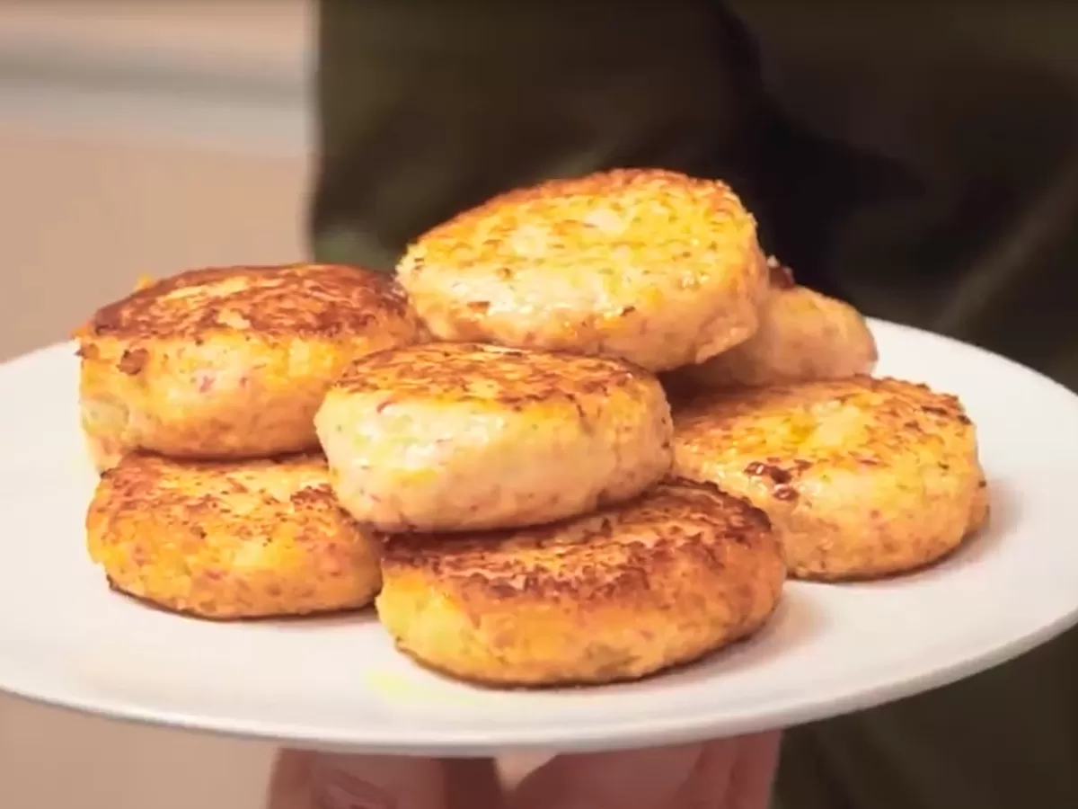 Крабовые котлеты - рецепт от Константина Ивлева