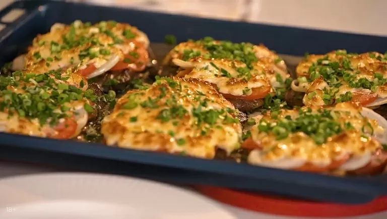 Мясо по-Французски - рецепт от Константина Ивлева