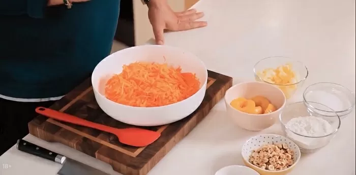 Морковный пирог - рецепт от Константина Ивлева