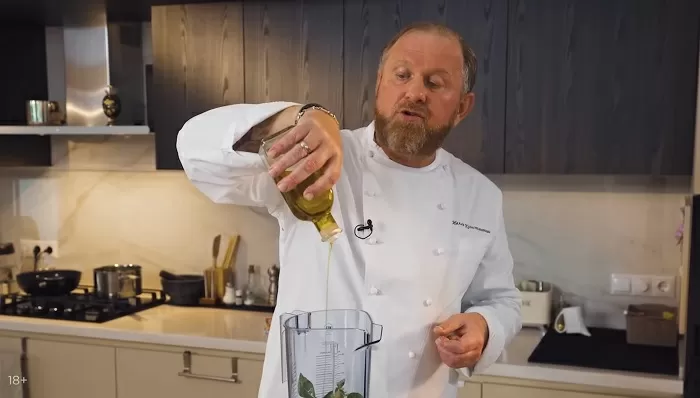 Креветки в сливочно-соевом соусе - рецепт от Константина Ивлева