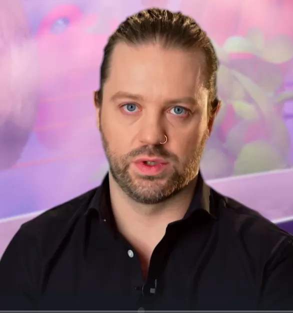 Арсений Бородин — Музыкант, участник шоу «Битва шефов. Звёзды» с Ивлевым Арсений Бородин — участник шоу «Битва шефов. Звёзды» с Ивлевым