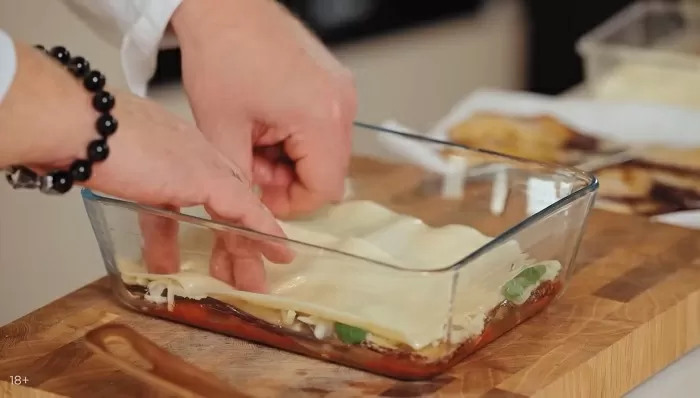 Лазанья пармиджано - рецепт от Константина Ивлева