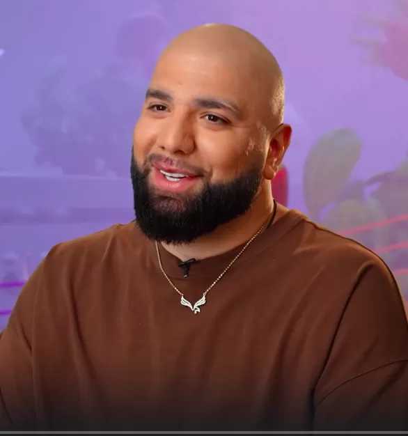 Артём Качер — Певец, участник шоу «Битва шефов. Звёзды» с Ивлевым Артём Качер — участник шоу «Битва шефов. Звёзды» с Ивлевым