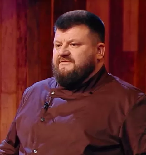 Дмитрий Максаев — Шеф-повар, участник шоу «Битва шефов» с Ивлевым Дмитрий Максаев — участник шоу «Битва шефов» с Ивлевым