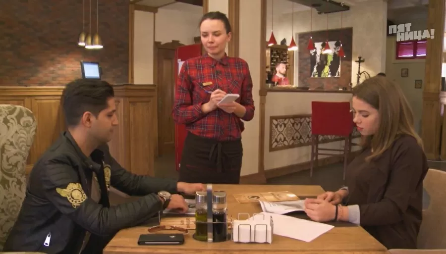 Справилось ли заведение Karabas-Barabas с полной посадкой?