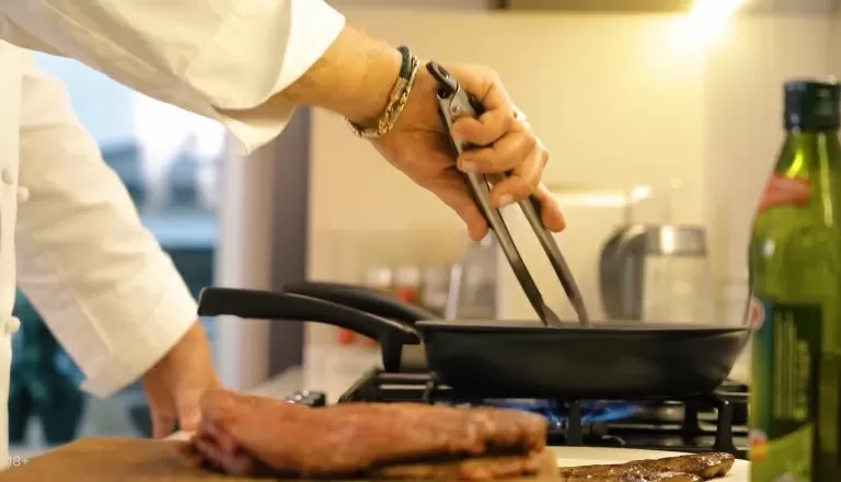 Мясо по-Французски - рецепт от Константина Ивлева