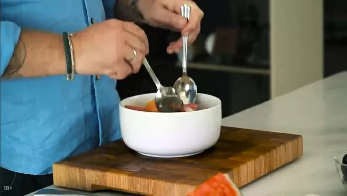 Салат с арбузом и сыром фета - рецепт от Константина Ивлева