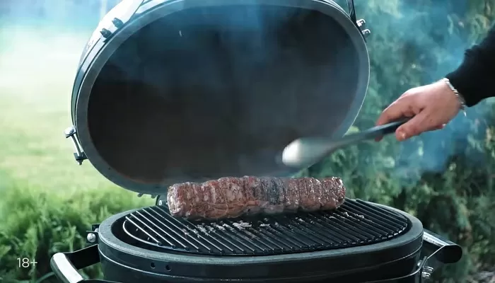 Мясной рулет с грибами - рецепт от Константина Ивлева