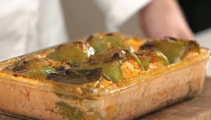 Фаршированные перцы с крабовым мясом - рецепт от Константина Ивлева