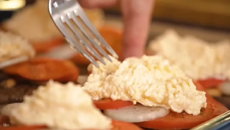 Мясо по-Французски - рецепт от Константина Ивлева