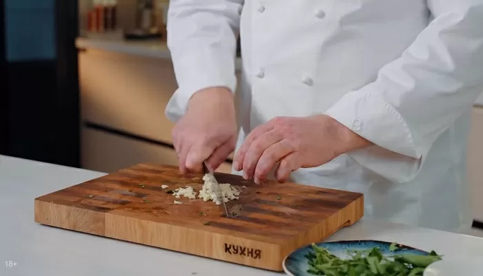 Королевские креветки в духовке - рецепт от Константина Ивлева