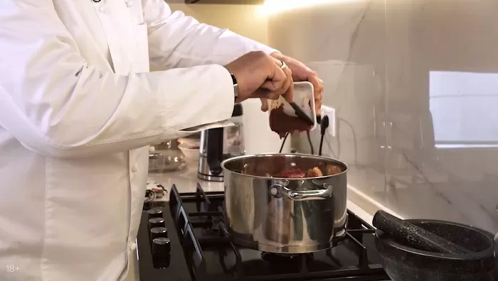 Суп биск из раков с креветками - рецепт от Константина Ивлева