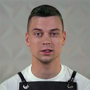 Владимир Полторацкий — , участник шоу «Молодые ножи» с Ивлевым Владимир Полторацкий — участник шоу «Молодые ножи» с Ивлевым