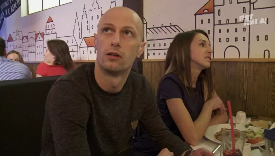 Справилось ли заведение Два хвоста с полной посадкой?