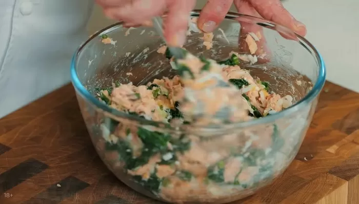 Хрустящие пирожки из лаваша - рецепт от Константина Ивлева