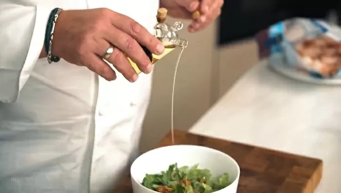 Тартар из креветок - рецепт от Константина Ивлева