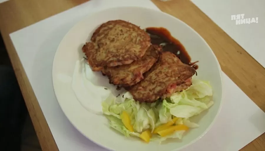 Почему Два хвоста?