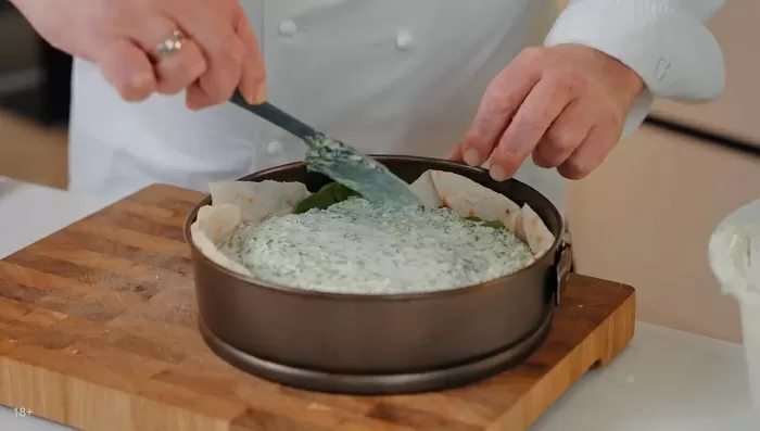 Мясной пирог в лаваше - рецепт от Константина Ивлева