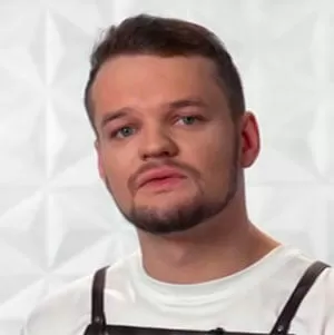 Максим Боков — , участник шоу «Молодые ножи» с Ивлевым Максим Боков — участник шоу «Молодые ножи» с Ивлевым