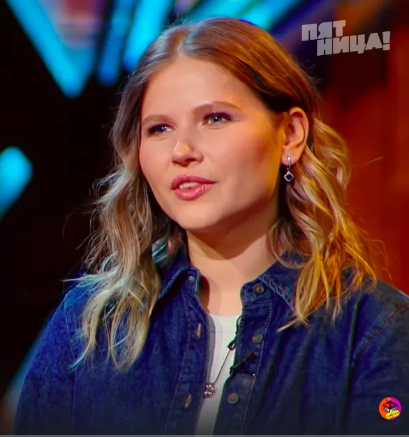 Юлия Топольницкая — Актриса, участник шоу «Битва шефов. Звёзды» с Ивлевым Юлия Топольницкая — участник шоу «Битва шефов. Звёзды» с Ивлевым