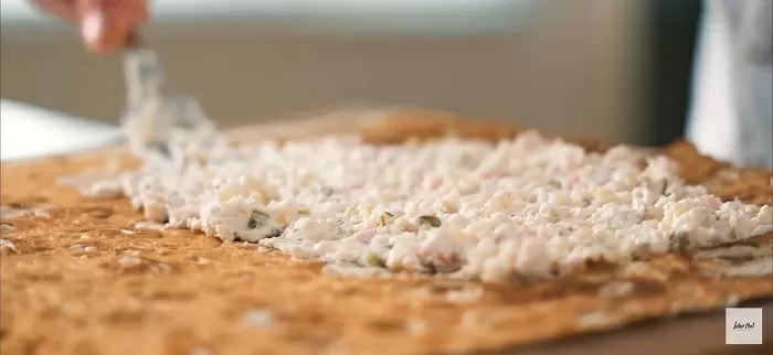 Горячий ролл в лаваше - рецепт от Константина Ивлева