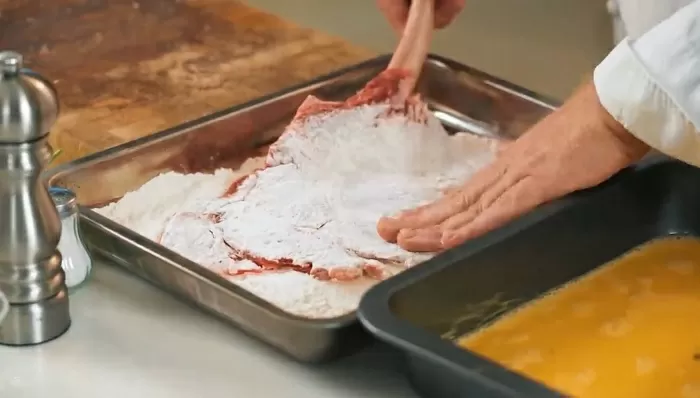 Шницель на кости - рецепт от Константина Ивлева