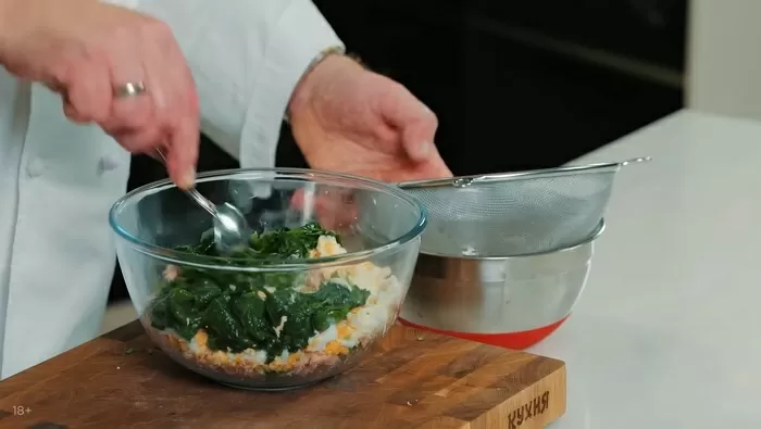 Хрустящие пирожки из лаваша - рецепт от Константина Ивлева