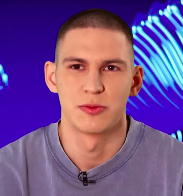 Максим Гусев