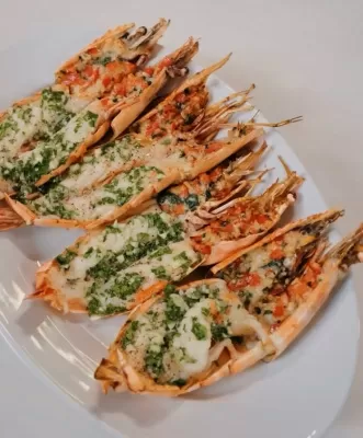 Королевские креветки в духовке - рецепт от Константина Ивлева