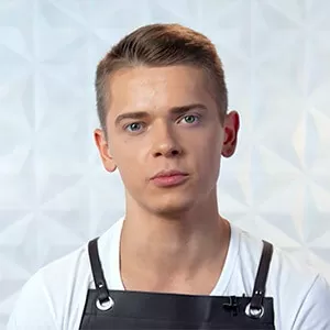 Егор Москвичев — участник шоу  «Молодые ножи» с Ивлевым