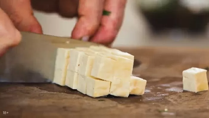 Капуста пак-чой с тофу и арахисом - рецепт от Константина Ивлева