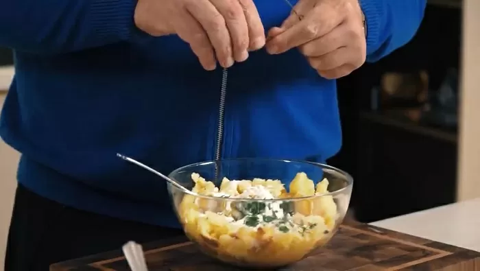 Картофельный пирог с грибами  - рецепт от Константина Ивлева