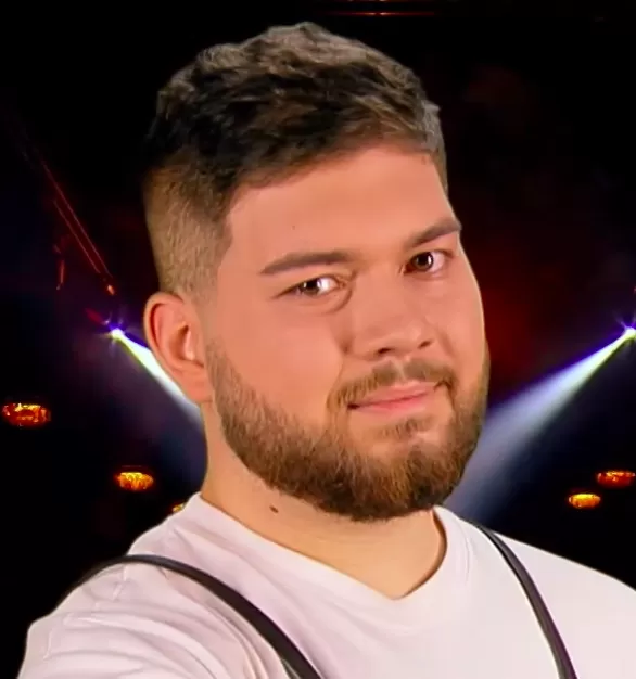 Дмитрий Самбук