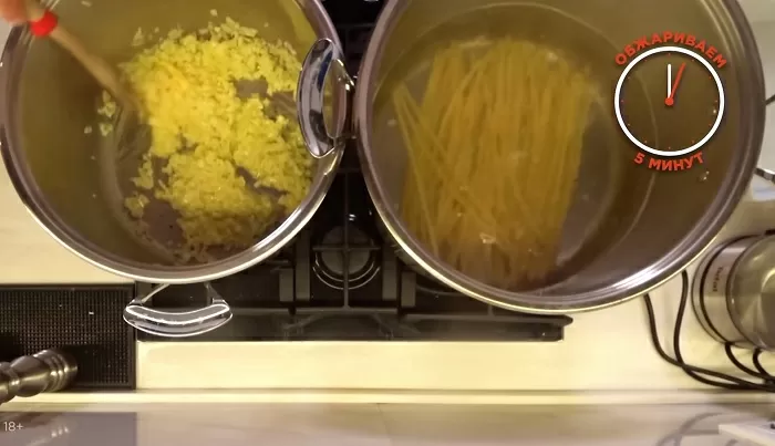 Макароны по-флотски - рецепт от Константина Ивлева