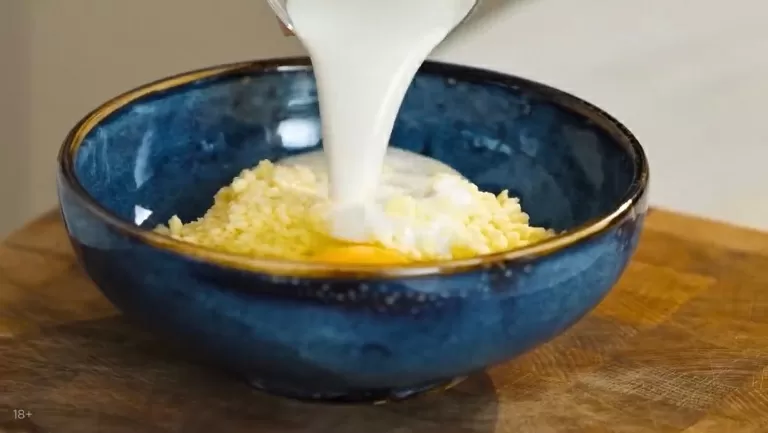 Картофельный пирог с сыром и копченостями - рецепт от Константина Ивлева