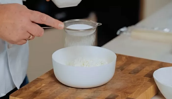 Ленивые ватрушки - рецепт от Константина Ивлева