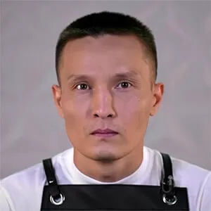 Айрат Гизатуллин — , участник шоу «Молодые ножи» с Ивлевым Айрат Гизатуллин — участник шоу «Молодые ножи» с Ивлевым