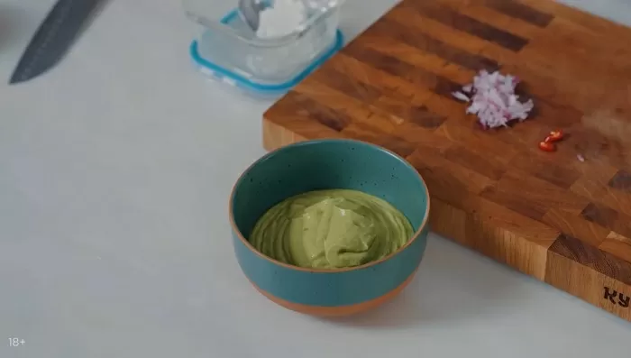 Вкусный суп из твердого авокадо - рецепт от Константина Ивлева
