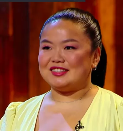 Марина Пак — , участник шоу «Битва шефов» с Ивлевым Марина Пак — участник шоу «Битва шефов» с Ивлевым