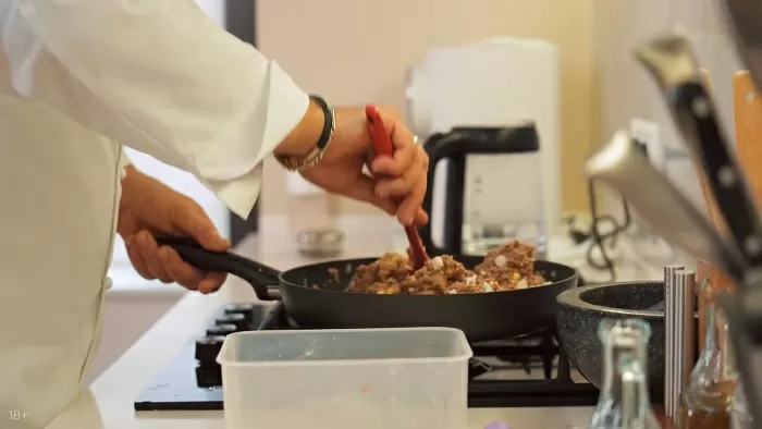 Пирожки с мясом - рецепт от Константина Ивлева
