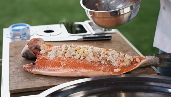 Копченая форель - рецепт от Константина Ивлева