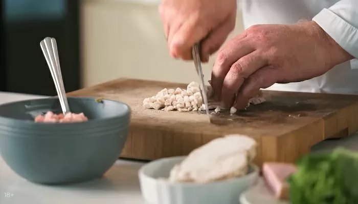 Горячий ролл в лаваше - рецепт от Константина Ивлева