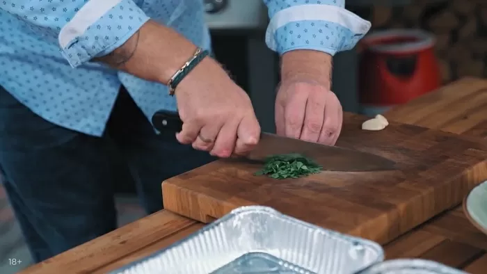 Шаурма с креветками и кальмарами - рецепт от Константина Ивлева