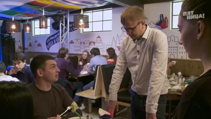 Справилось ли заведение Два хвоста с полной посадкой?