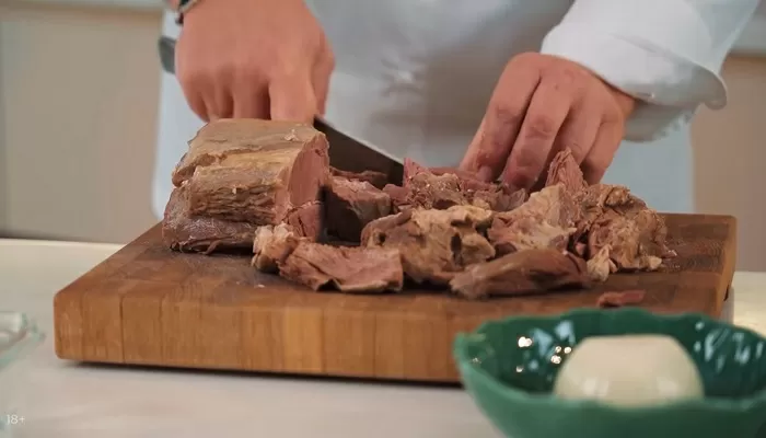 Пирожки с мясом - рецепт от Константина Ивлева