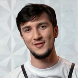 Марат Садыков — , участник шоу «Молодые ножи» с Ивлевым Марат Садыков — участник шоу «Молодые ножи» с Ивлевым