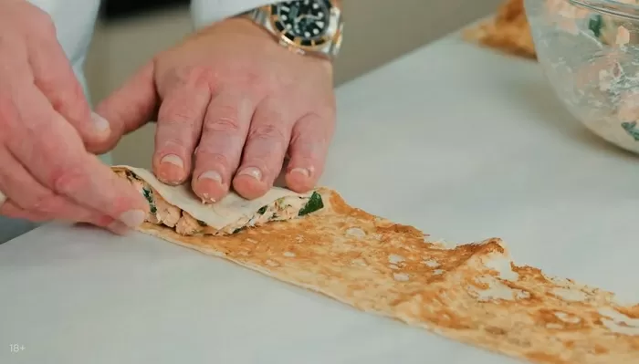 Хрустящие пирожки из лаваша - рецепт от Константина Ивлева