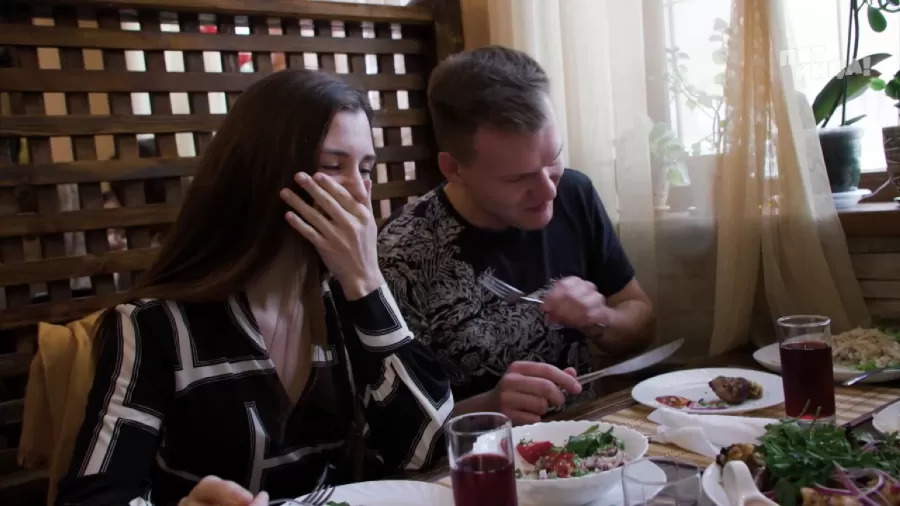 Справилось ли заведение Medea с полной посадкой?