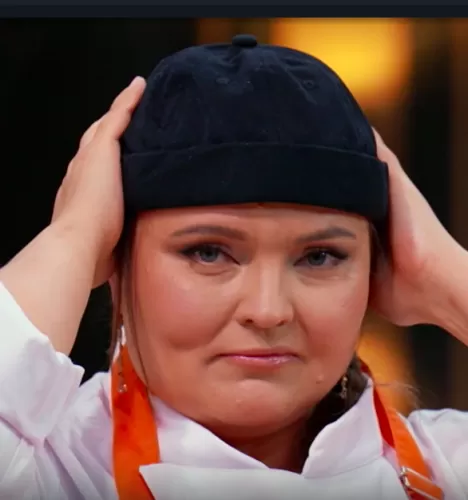 Елена Бакалдина — Машинист башенного крана, участник шоу «Полная посадка» с Ивлевым Елена Бакалдина — участник шоу «Полная посадка» с Ивлевым